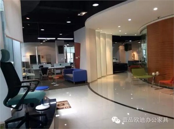 選擇辦公家具的最佳時期？
