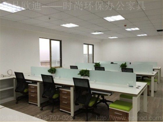 鋼木辦公家具有什么優(yōu)點(diǎn)？成都辦公家具廠家壹品歐迪分享
