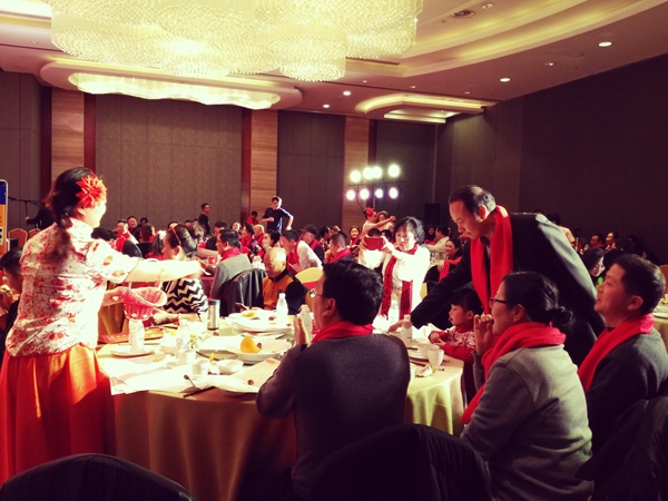 壹品歐迪·友聚天下2016新春團(tuán)拜會(huì)！