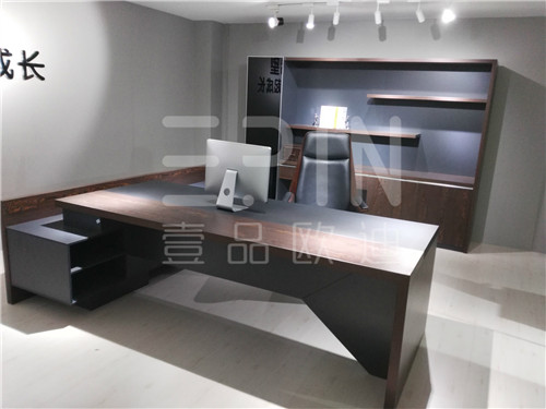 成都壹品歐迪把時(shí)尚環(huán)保帶到昆明辦公家具市場