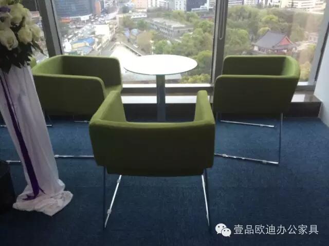 【央視新聞客戶端】京東JD讓老百姓放心網(wǎng)購，壹品歐迪讓京東JD綠色辦公