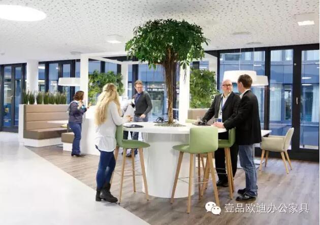 為什么辦公室里一定要養(yǎng)植物？-壹品歐迪辦公家具