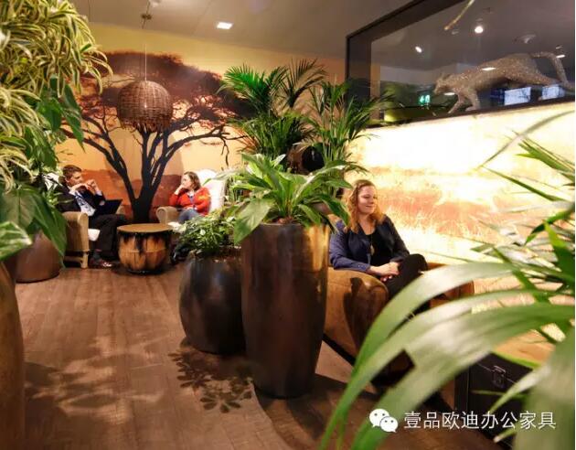 為什么辦公室里一定要養(yǎng)植物？-壹品歐迪辦公家具